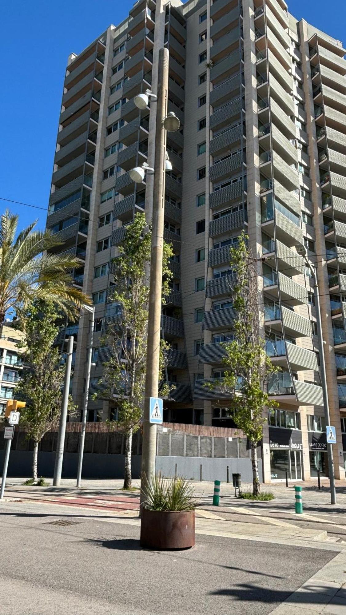 Apartament Torre Forum San Adrián de Besós Zewnętrze zdjęcie